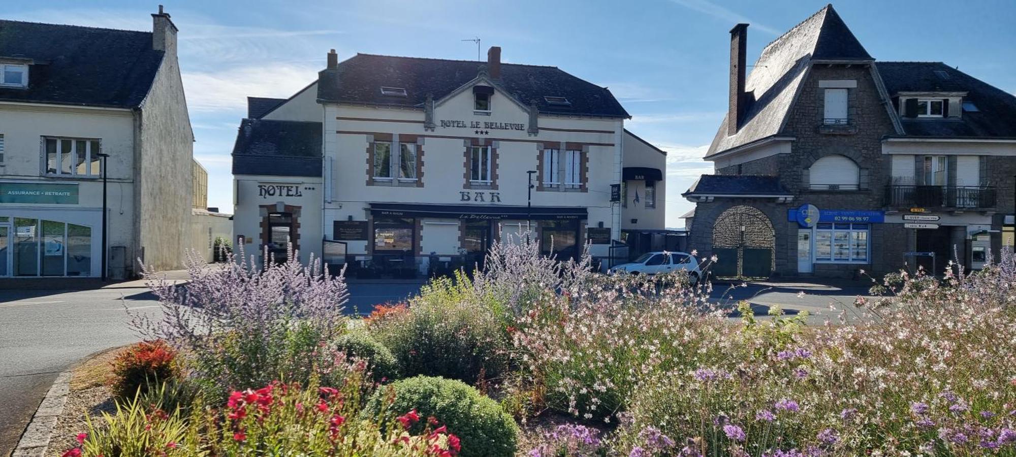 Hotel Le Bellevue Guer 외부 사진