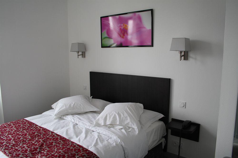 Hotel Le Bellevue Guer 외부 사진